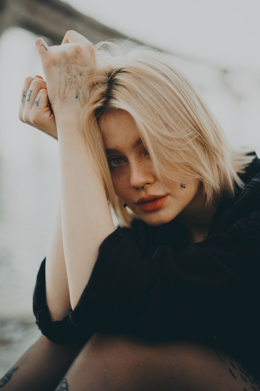 LR/PS预设-俄罗斯摄影师 Olesya Shatskova 情绪胶片人像电影LR预设 Film Preset 插件预设 sucaiwan.com