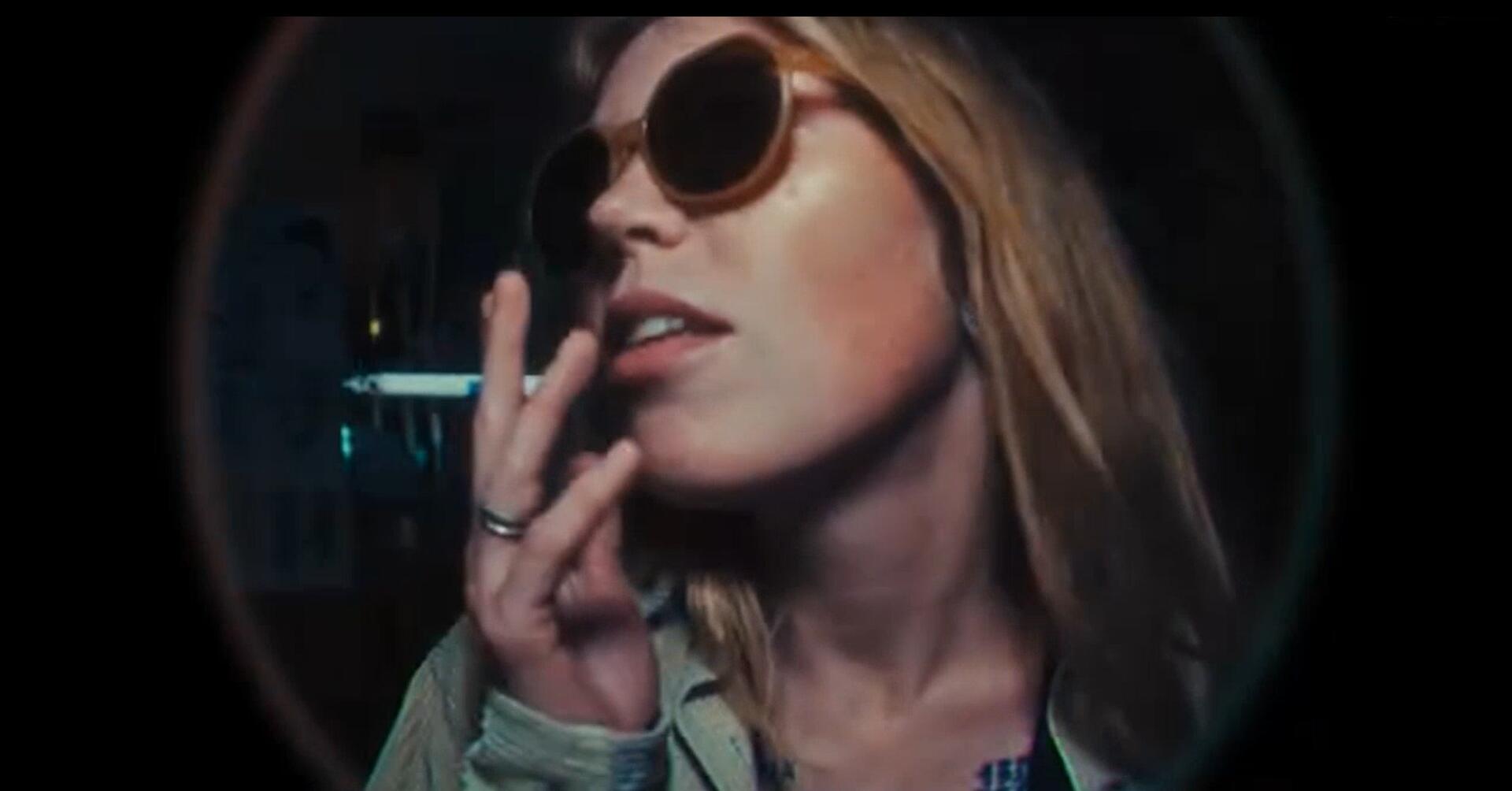 PR预设：8种复古逼真头畸变鱼眼镜头拉伸扭曲视频镜头效果预设 , sucaiwan.com