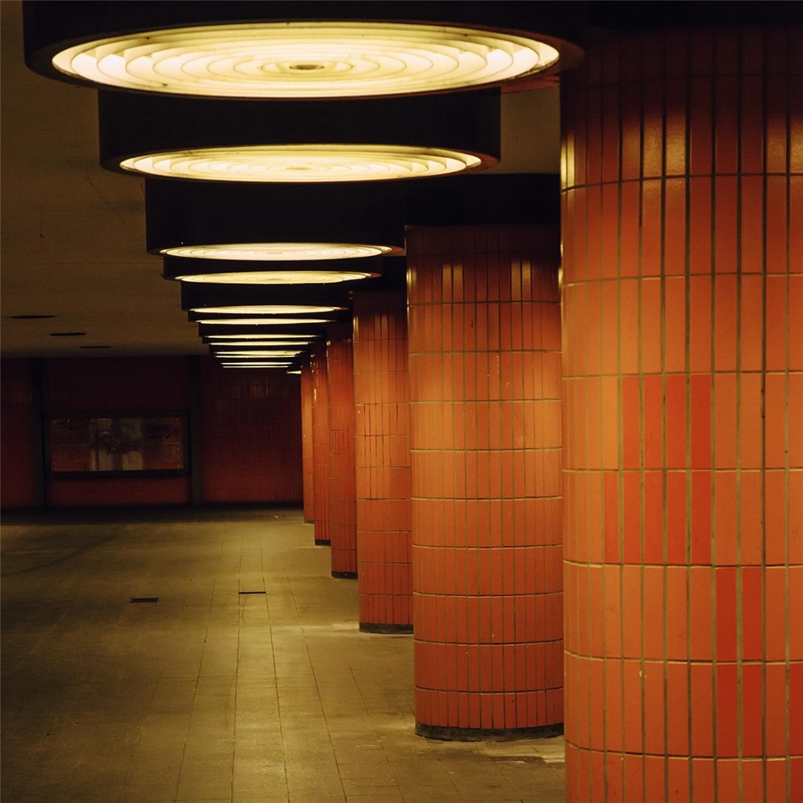 经典魅力一键式真实胶片电影美学怀旧色调胶片摄影LR调色预设 Filmiclab ClassicFilm 2 - Pro Lightroom Profiles 插件预设 第22张-素材湾丨精选海外优质设计素材资源 经典魅力一键式真实胶片电影美学怀旧色调胶片摄影LR调色预设 Filmiclab ClassicFilm 2 - Pro Lightroom Profiles 插件预设 sucaiwan.com