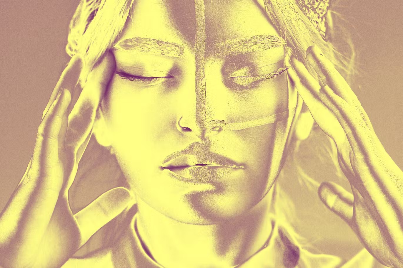 高质量银色人物皮肤图像特效PSD模板 Glow Skin Photo Effect 图片素材 sucaiwan.com