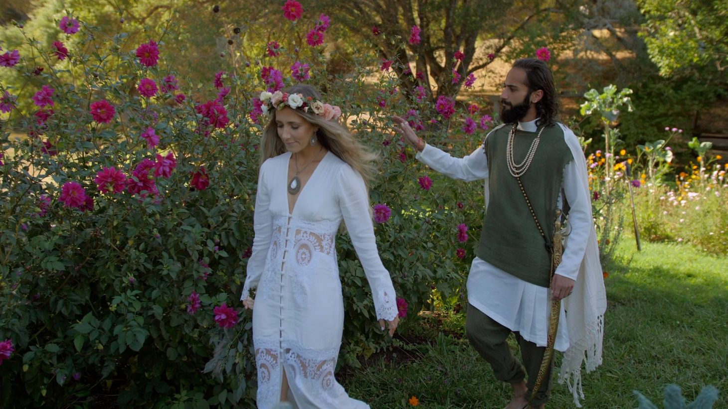 Gamut - Boost 婚礼人像肤色丰富对比度柔和高光穆迪Rec709LUT调色预设 插件预设 第3张-素材湾丨精选海外优质设计素材资源 Gamut - Boost 婚礼人像肤色丰富对比度柔和高光穆迪Rec709LUT调色预设 插件预设 sucaiwan.com