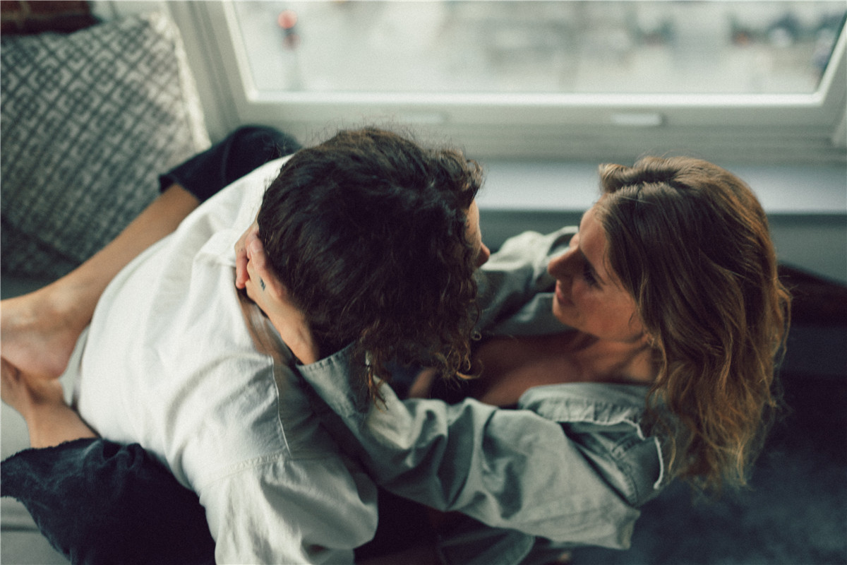 Mark Deleon - The Cinematic Pack 怀旧复古浪漫情绪电影色调风格人像摄影LR调色预设 插件预设 sucaiwan.com