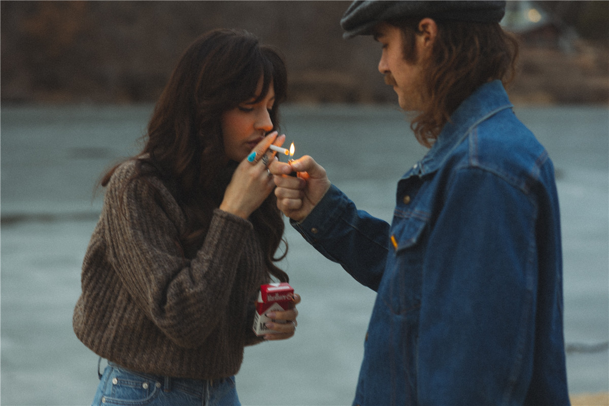 Mark Deleon - The Cinematic Pack 怀旧复古浪漫情绪电影色调风格人像摄影LR调色预设 插件预设 sucaiwan.com