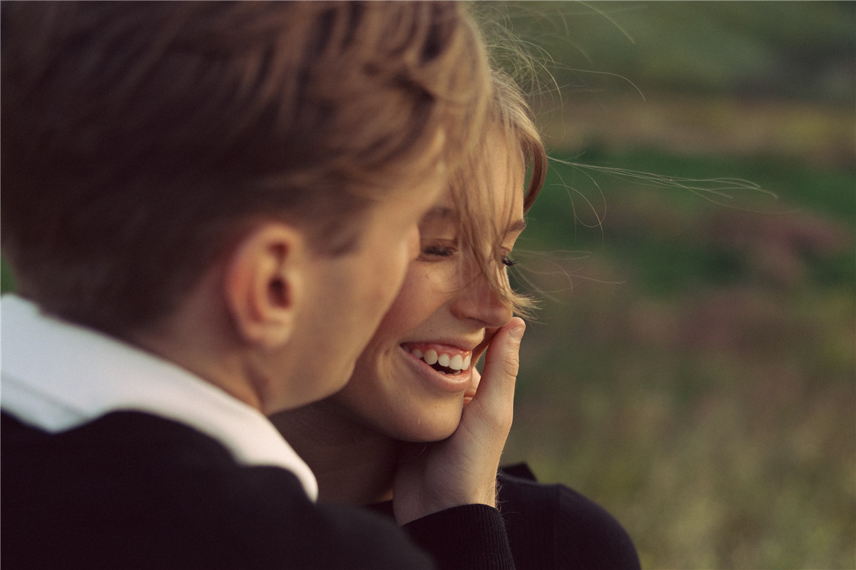 Mark Deleon - The Cinematic Pack 怀旧复古浪漫情绪电影色调风格人像摄影LR调色预设 插件预设 sucaiwan.com