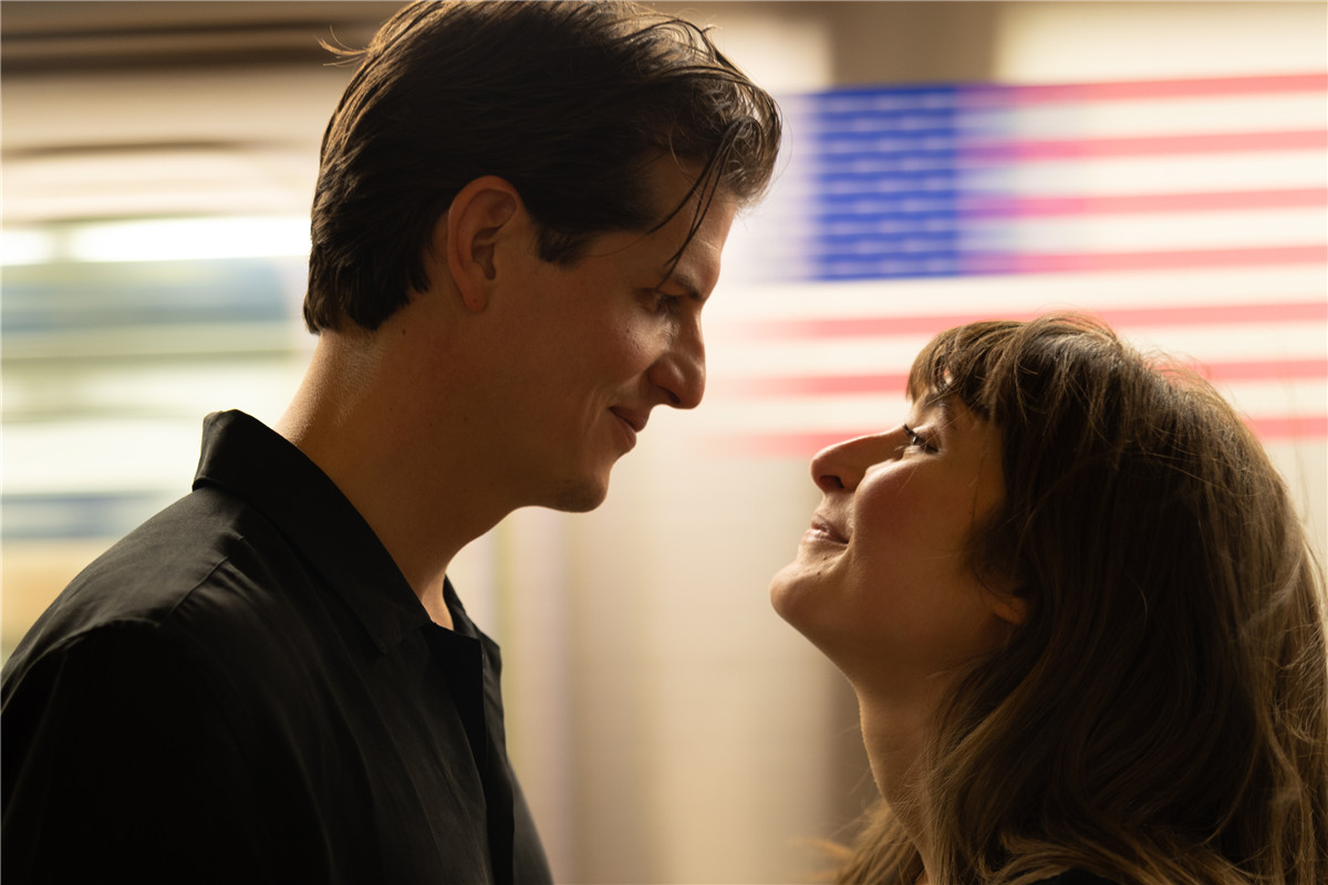 Mark Deleon - The Cinematic Pack 怀旧复古浪漫情绪电影色调风格人像摄影LR调色预设 插件预设 sucaiwan.com