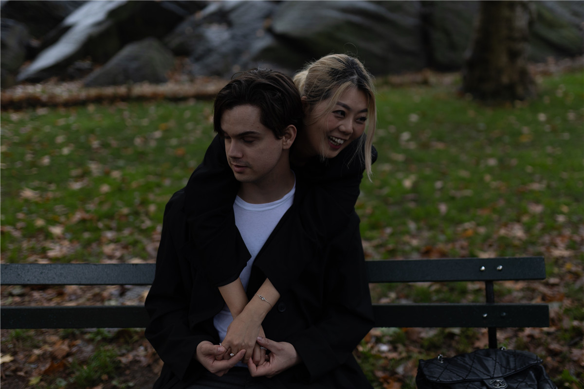 Mark Deleon - The Cinematic Pack 怀旧复古浪漫情绪电影色调风格人像摄影LR调色预设 插件预设 sucaiwan.com