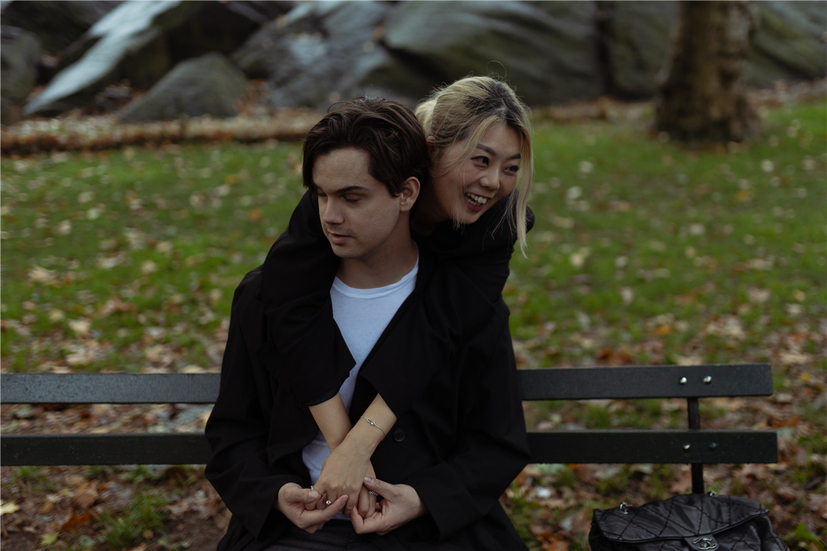 Mark Deleon - The Cinematic Pack 怀旧复古浪漫情绪电影色调风格人像摄影LR调色预设 插件预设 sucaiwan.com