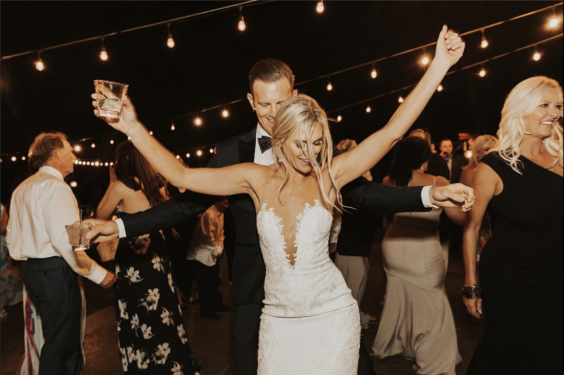 大师课程：闪光灯摄影装备设置使用指南PDF SAVVY - Not Your Average Flash Guide , sucaiwan.com