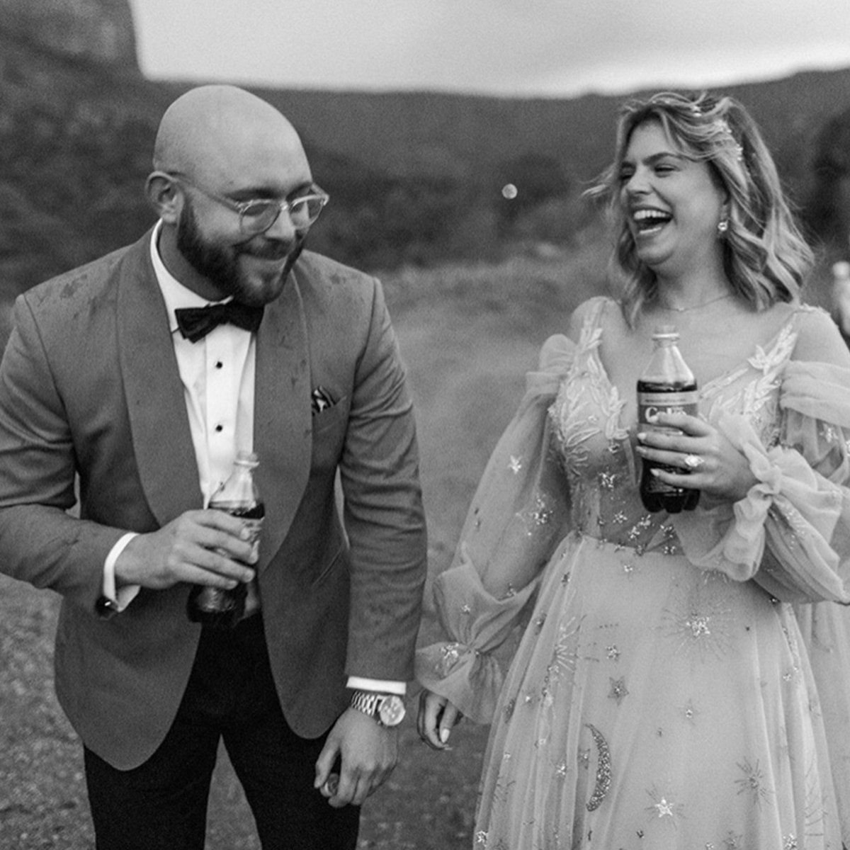 大师课程:婚礼电影制作灯光构图布景想法编辑全流程大师班 Eric Floberg - The Classroom — Wedding Filmmaking Masterclass 设计教程 第8张-素材湾丨精选海外优质设计素材资源 大师课程:婚礼电影制作灯光构图布景想法编辑全流程大师班 Eric Floberg - The Classroom — Wedding Filmmaking Masterclass 设计教程 sucaiwan.com