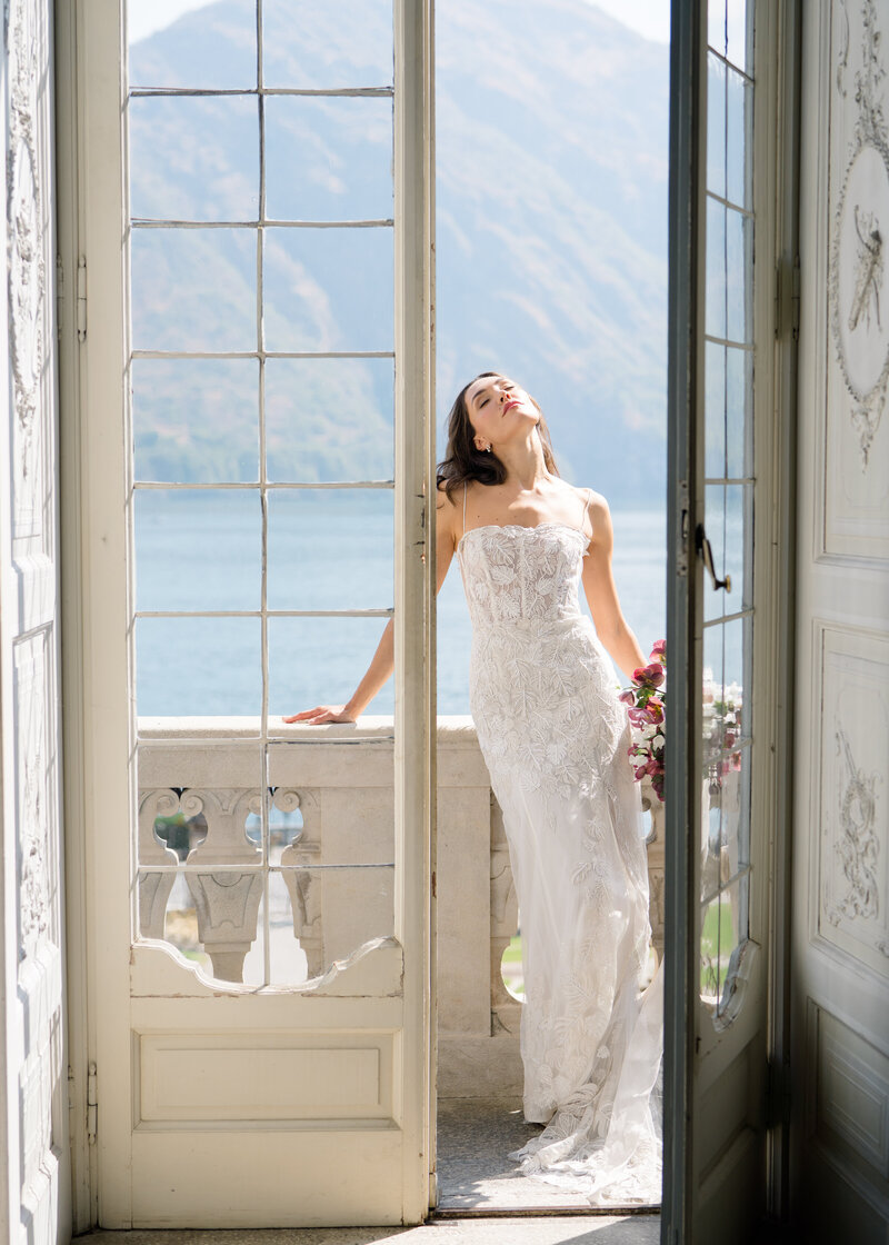 纯白永恒温暖富士胶片电影颗粒婚礼人像摄影LR调色预设 Lauren Fair - Lauren Fair 7 Powerful Presets & Profiles 插件预设 sucaiwan.com