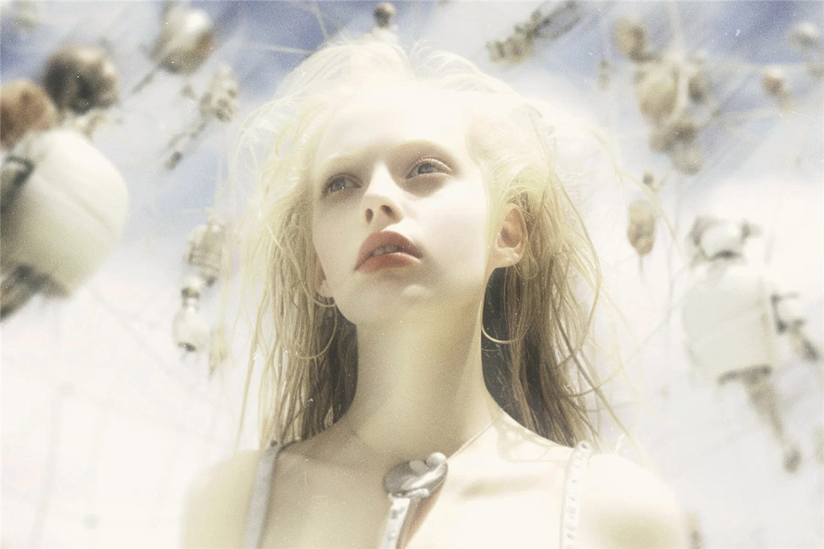 复古Y2K梦幻发光朦胧模糊梦境图片叠加滤镜特效PSD样机 BLURRY GLOW PHOTO EFFECT , 第2张-素材湾丨精选海外优质设计素材资源 复古Y2K梦幻发光朦胧模糊梦境图片叠加滤镜特效PSD样机 BLURRY GLOW PHOTO EFFECT , sucaiwan.com