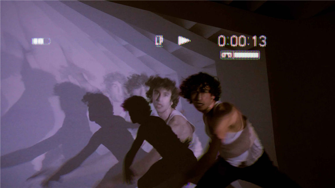 VIDEO MILKSHAKE 复古抽象CRT取景框架波信号损坏元素故障毛刺静态纹理视频素材 CRT Interface Pack – Pro 4K 影视音频 第12张-素材湾丨精选海外优质设计素材资源 VIDEO MILKSHAKE 复古抽象CRT取景框架波信号损坏元素故障毛刺静态纹理视频素材 CRT Interface Pack – Pro 4K 影视音频 sucaiwan.com