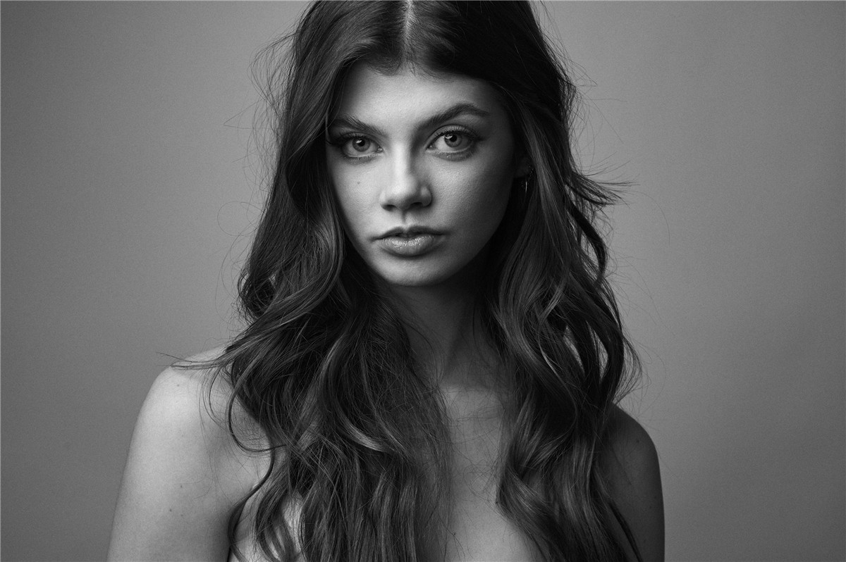 飞思预设:专业级黑白胶片色彩分级Capture One预设 CAPTURE ONE PRO B+W TONAL STYLES 插件预设 第5张-素材湾丨精选海外优质设计素材资源 飞思预设:专业级黑白胶片色彩分级Capture One预设 CAPTURE ONE PRO B+W TONAL STYLES 插件预设 sucaiwan.com