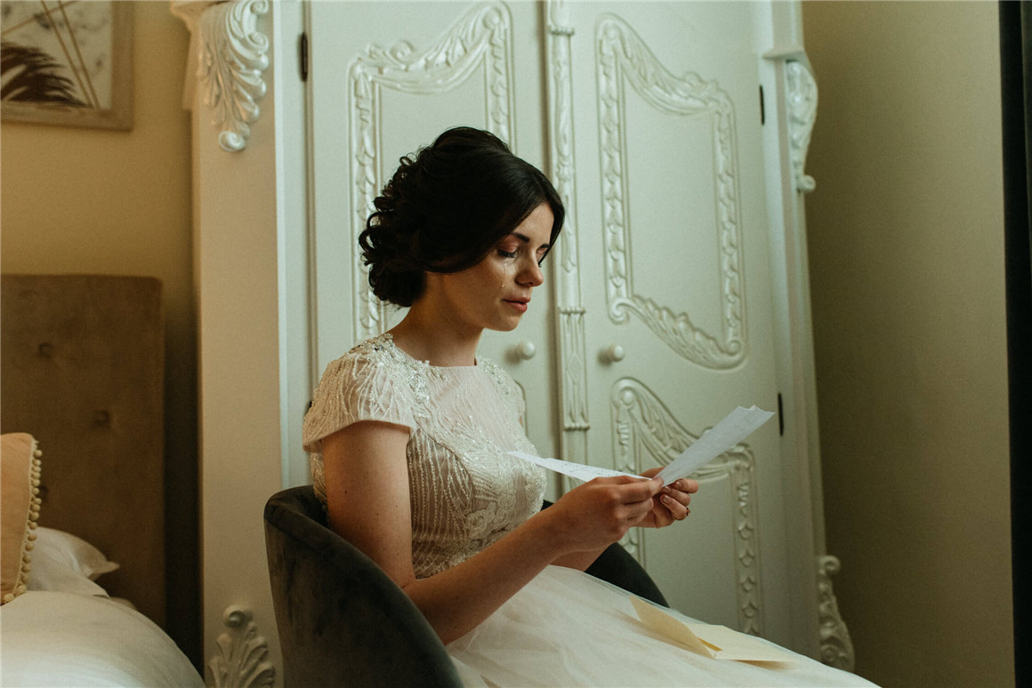 复古美学朦胧蓝绿色调胶片颗粒电影氛围LR调色预设 G-Presets x Photobug Lightroom Presets 插件预设 第20张-素材湾丨精选海外优质设计素材资源 复古美学朦胧蓝绿色调胶片颗粒电影氛围LR调色预设 G-Presets x Photobug Lightroom Presets 插件预设 sucaiwan.com