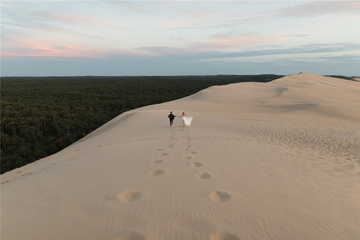 复古美学朦胧蓝绿色调胶片颗粒电影氛围LR调色预设 G-Presets x Photobug Lightroom Presets 插件预设 第21张-素材湾丨精选海外优质设计素材资源 复古美学朦胧蓝绿色调胶片颗粒电影氛围LR调色预设 G-Presets x Photobug Lightroom Presets 插件预设 sucaiwan.com