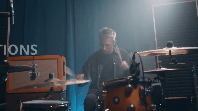 达芬奇预设:创意前卫摄像机镜头抖动变焦弹跳闪光摄影艺术转场效果预设 , 第1张-素材湾丨精选海外优质设计素材资源 达芬奇预设:创意前卫摄像机镜头抖动变焦弹跳闪光摄影艺术转场效果预设 , sucaiwan.com