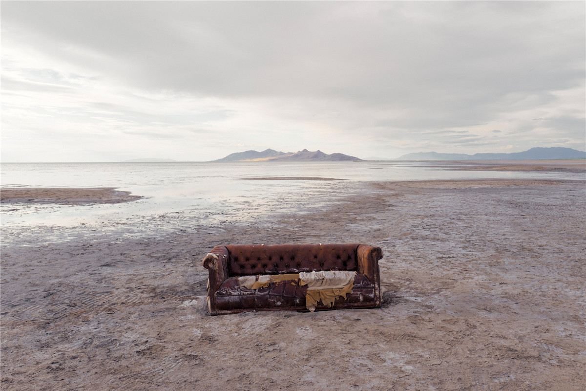 40种复古怀旧风格光泽纹理电影美学色调渐晕颗粒LR调色预设 Rebecca Lily - PRO SET VII 插件预设 第5张-素材湾丨精选海外优质设计素材资源 40种复古怀旧风格光泽纹理电影美学色调渐晕颗粒LR调色预设 Rebecca Lily - PRO SET VII 插件预设 sucaiwan.com