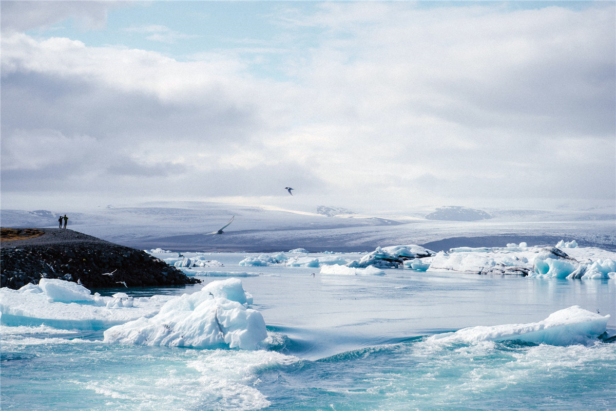 40种复古怀旧风格光泽纹理电影美学色调渐晕颗粒LR调色预设 Rebecca Lily - PRO SET VII 插件预设 第12张-素材湾丨精选海外优质设计素材资源 40种复古怀旧风格光泽纹理电影美学色调渐晕颗粒LR调色预设 Rebecca Lily - PRO SET VII 插件预设 sucaiwan.com