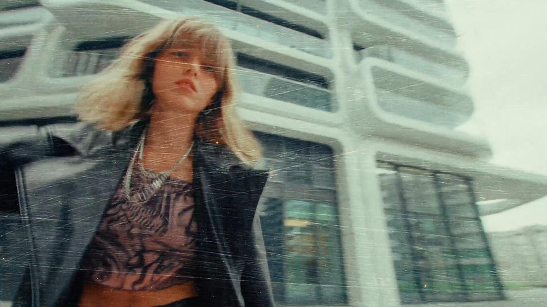 Acidbite – Textile Transitions 41个复古美感布料纺织品纹理磨损做旧划痕纸张边框视频转场+音效素材包 影视音频 第5张-素材湾丨精选海外优质设计素材资源 Acidbite – Textile Transitions 41个复古美感布料纺织品纹理磨损做旧划痕纸张边框视频转场+音效素材包 影视音频 sucaiwan.com