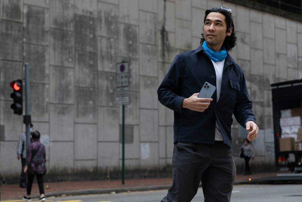 大师课程：油管大神Brandon Li出品苹果iPhone手机拍摄动作电影后期剪辑视频教程 Brandon Li – The iPhone Filmmaker 设计教程 sucaiwan.com