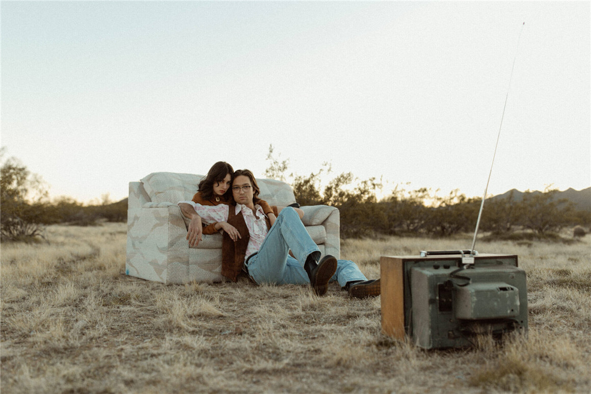 G-Presets 经典怀旧复古色调落日黄昏暖调低光弱光LR调色预设包 FROM THE DAISIES PRESETS 插件预设 sucaiwan.com