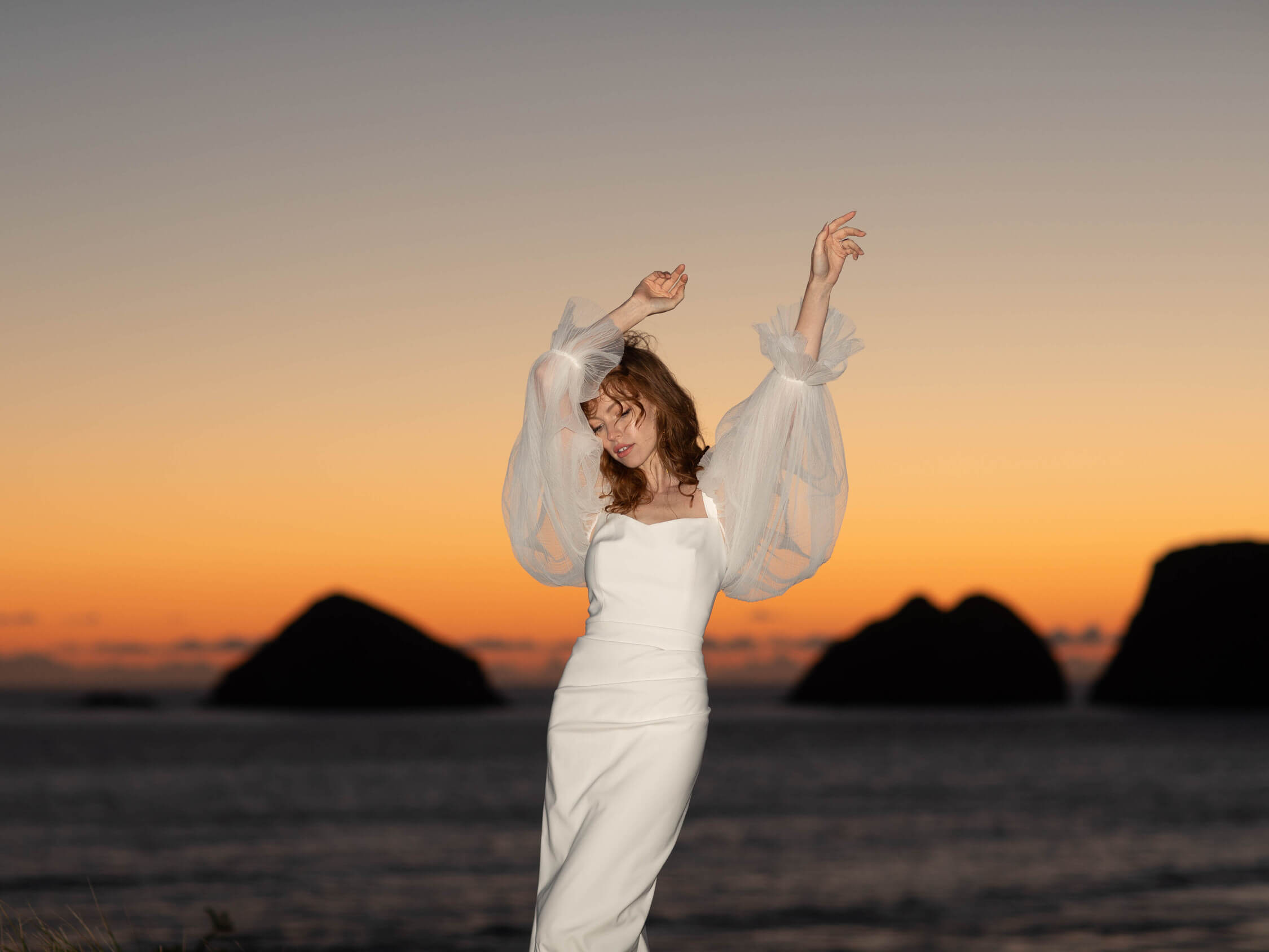 G-Presets-Brady Bates 温暖干净奶油色美感胶片电影婚礼人像摄影LR调色预设 插件预设 第2张-素材湾丨精选海外优质设计素材资源 G-Presets-Brady Bates 温暖干净奶油色美感胶片电影婚礼人像摄影LR调色预设 插件预设 sucaiwan.com