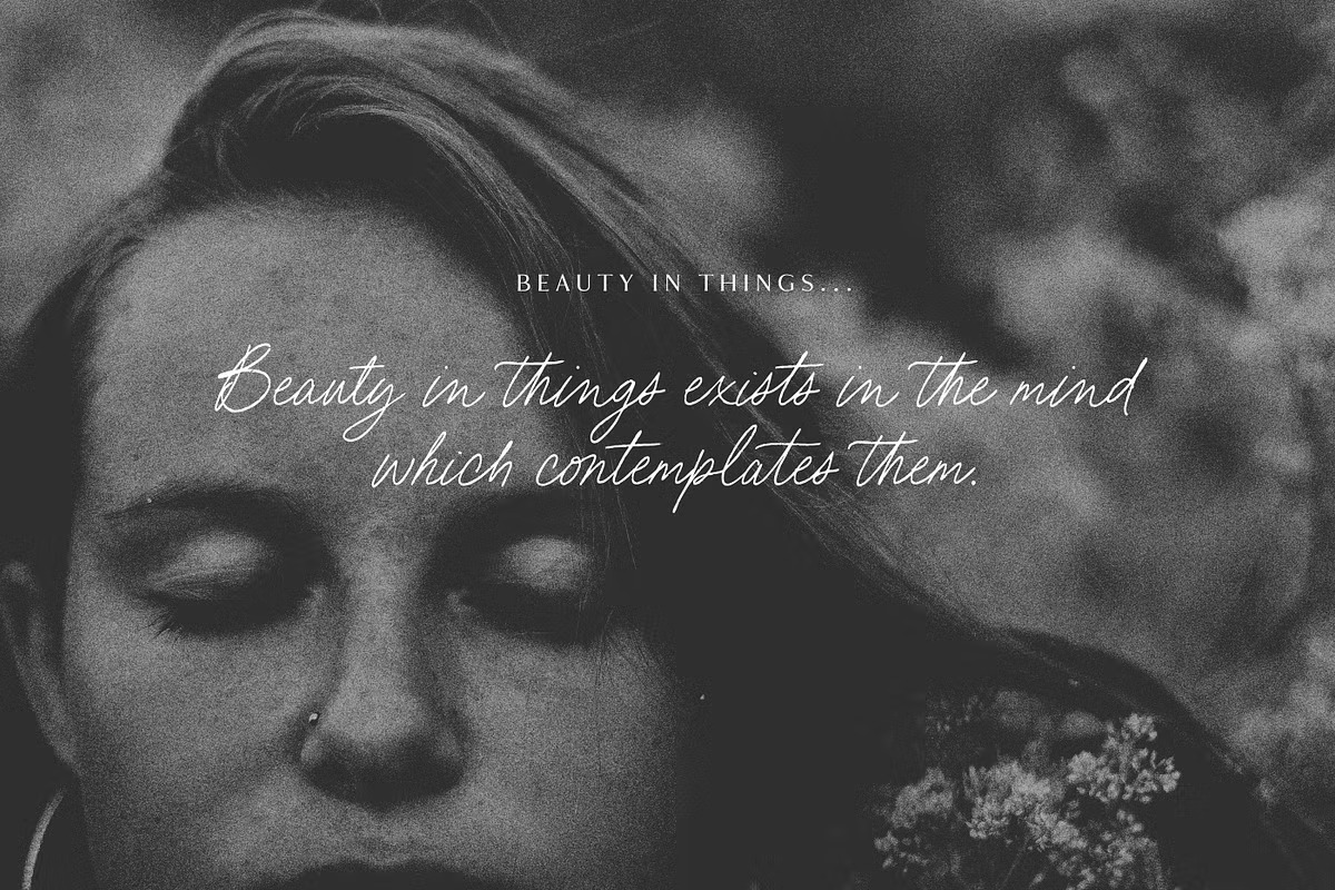 时尚优雅女性化手写铅笔签名包装品牌设计PSAI英文字体安装包 Beach Bound Script Typeface 设计素材 sucaiwan.com