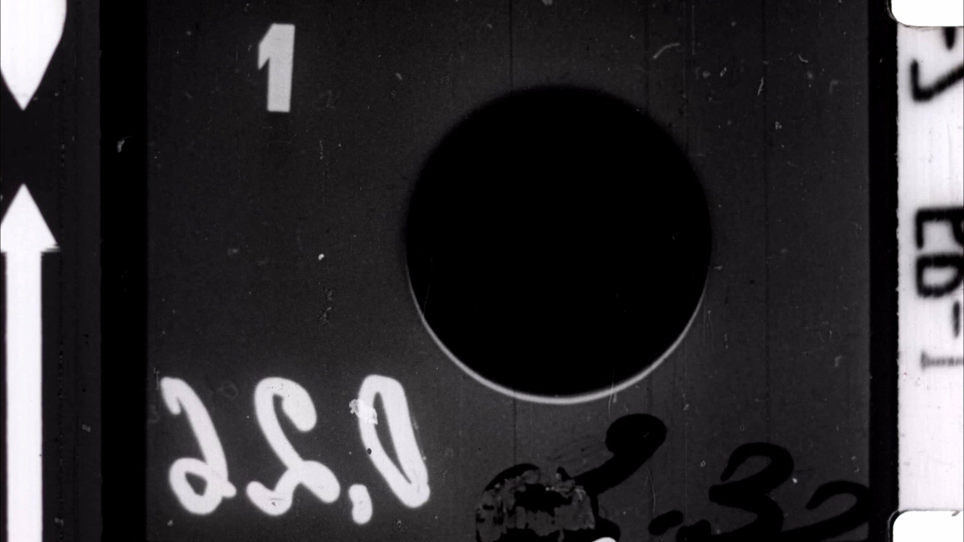 AcidBite - Film Leaders 4K 97种老式胶片扫描颗粒纹理脏污引线伪影叠加转场4k视频素材 影视音频 sucaiwan.com