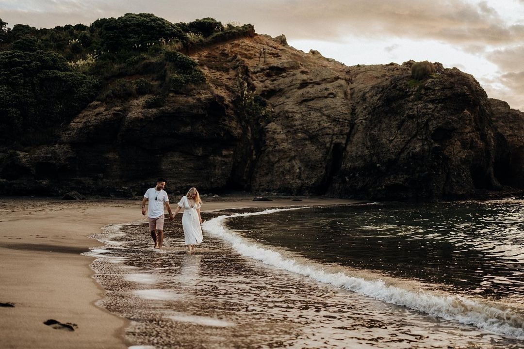 温馨暖色调白平衡曝光婚礼情侣摄影照片调色Lightroom预设 Chris Turner – CTM V3 | 2023 Collection 插件预设 第8张-素材湾丨精选海外优质设计素材资源 温馨暖色调白平衡曝光婚礼情侣摄影照片调色Lightroom预设 Chris Turner – CTM V3 | 2023 Collection 插件预设 sucaiwan.com