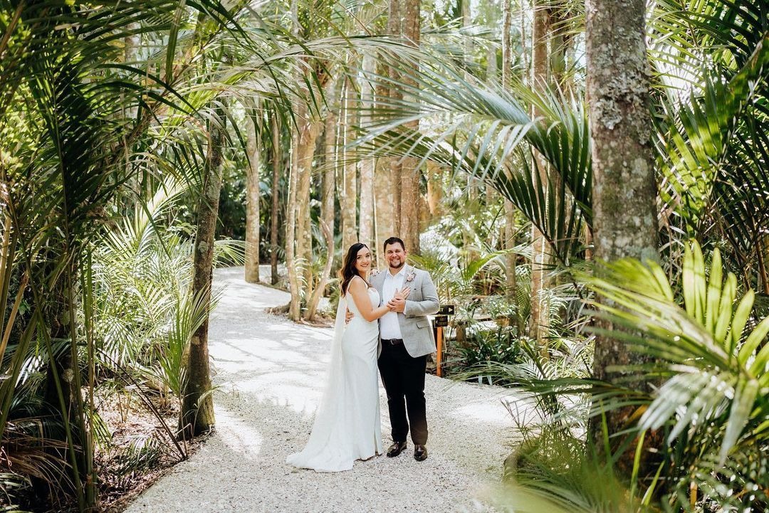 温馨暖色调白平衡曝光婚礼情侣摄影照片调色Lightroom预设 Chris Turner – CTM V3 | 2023 Collection 插件预设 第13张-素材湾丨精选海外优质设计素材资源 温馨暖色调白平衡曝光婚礼情侣摄影照片调色Lightroom预设 Chris Turner – CTM V3 | 2023 Collection 插件预设 sucaiwan.com