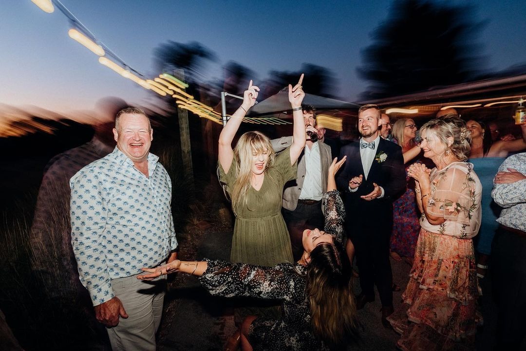 温馨暖色调白平衡曝光婚礼情侣摄影照片调色Lightroom预设 Chris Turner – CTM V3 | 2023 Collection 插件预设 第14张-素材湾丨精选海外优质设计素材资源 温馨暖色调白平衡曝光婚礼情侣摄影照片调色Lightroom预设 Chris Turner – CTM V3 | 2023 Collection 插件预设 sucaiwan.com