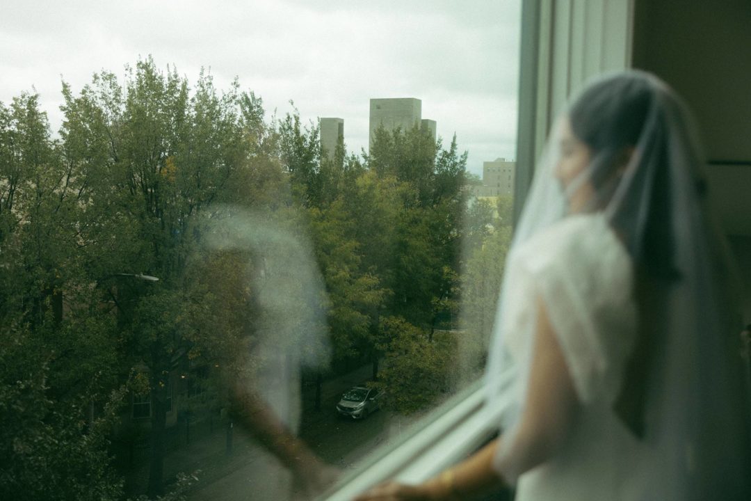 11款梦幻日落电影美学颗粒纹理胶片模拟婚礼情侣旅拍摄影照片LR预设 Meridian: Annie Morgan Saguaro Mobile 插件预设 第21张-素材湾丨精选海外优质设计素材资源 11款梦幻日落电影美学颗粒纹理胶片模拟婚礼情侣旅拍摄影照片LR预设 Meridian: Annie Morgan Saguaro Mobile 插件预设 sucaiwan.com