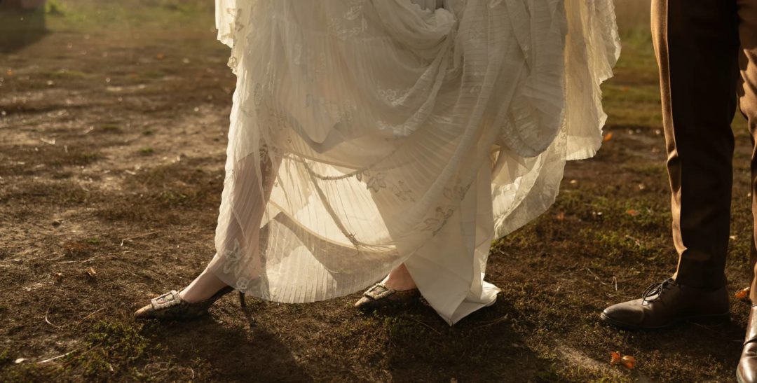 11款梦幻日落电影美学颗粒纹理胶片模拟婚礼情侣旅拍摄影照片LR预设 Meridian: Annie Morgan Saguaro Mobile 插件预设 第24张-素材湾丨精选海外优质设计素材资源 11款梦幻日落电影美学颗粒纹理胶片模拟婚礼情侣旅拍摄影照片LR预设 Meridian: Annie Morgan Saguaro Mobile 插件预设 sucaiwan.com