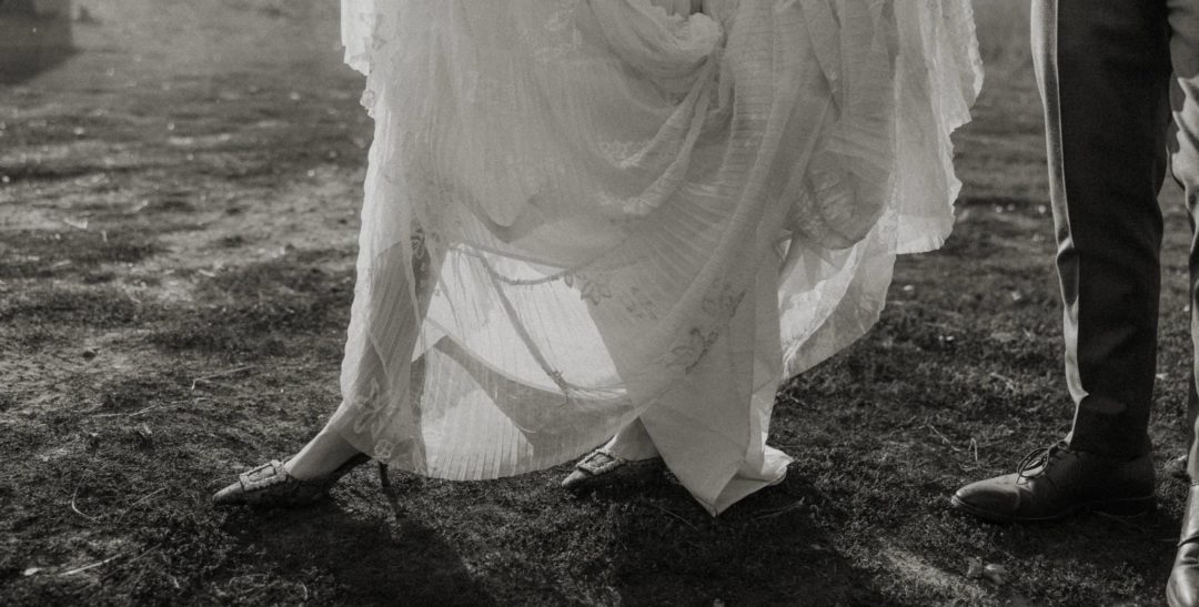 11款梦幻日落电影美学颗粒纹理胶片模拟婚礼情侣旅拍摄影照片LR预设 Meridian: Annie Morgan Saguaro Mobile 插件预设 第25张-素材湾丨精选海外优质设计素材资源 11款梦幻日落电影美学颗粒纹理胶片模拟婚礼情侣旅拍摄影照片LR预设 Meridian: Annie Morgan Saguaro Mobile 插件预设 sucaiwan.com