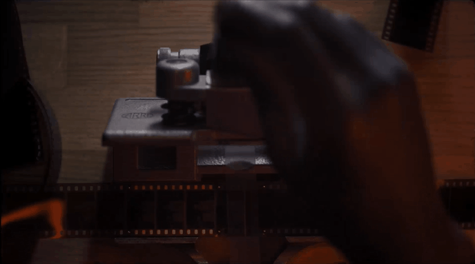 Acidbite 33个复古酸性胶卷手工打孔扫描纹理电影过渡覆盖层 PUNCH HOLE TRANSITIONS , sucaiwan.com