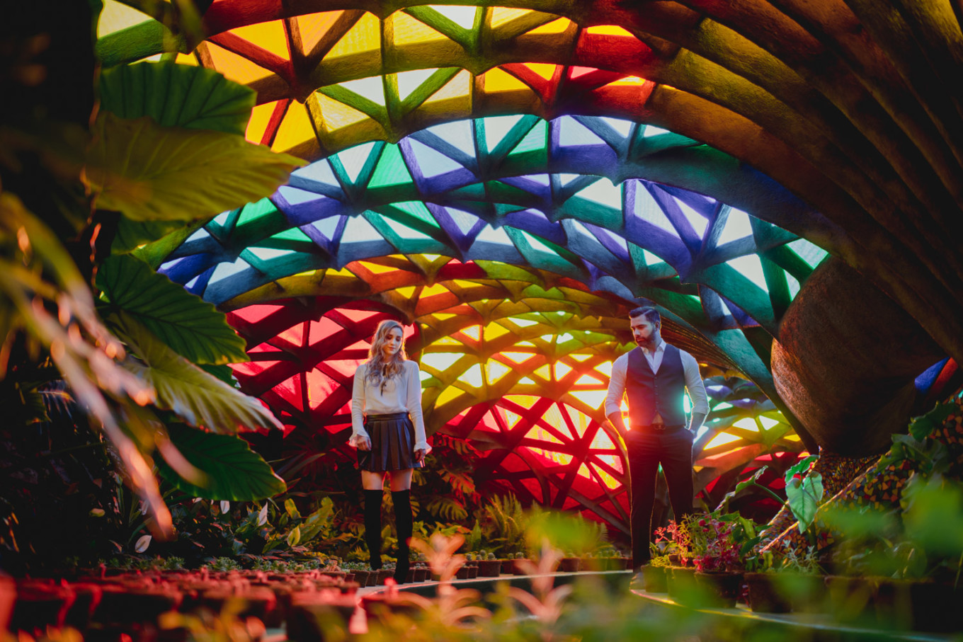 40款粉色橙色光晕效果情侣户外摄影照片调色Lightroom预设包 DVLOP – Tweaks And Leaks 插件预设 sucaiwan.com