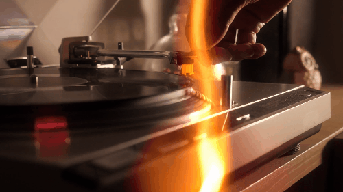 达芬奇模板：20个复古真实纸燃烧火焰火花刻录转场过渡 , sucaiwan.com