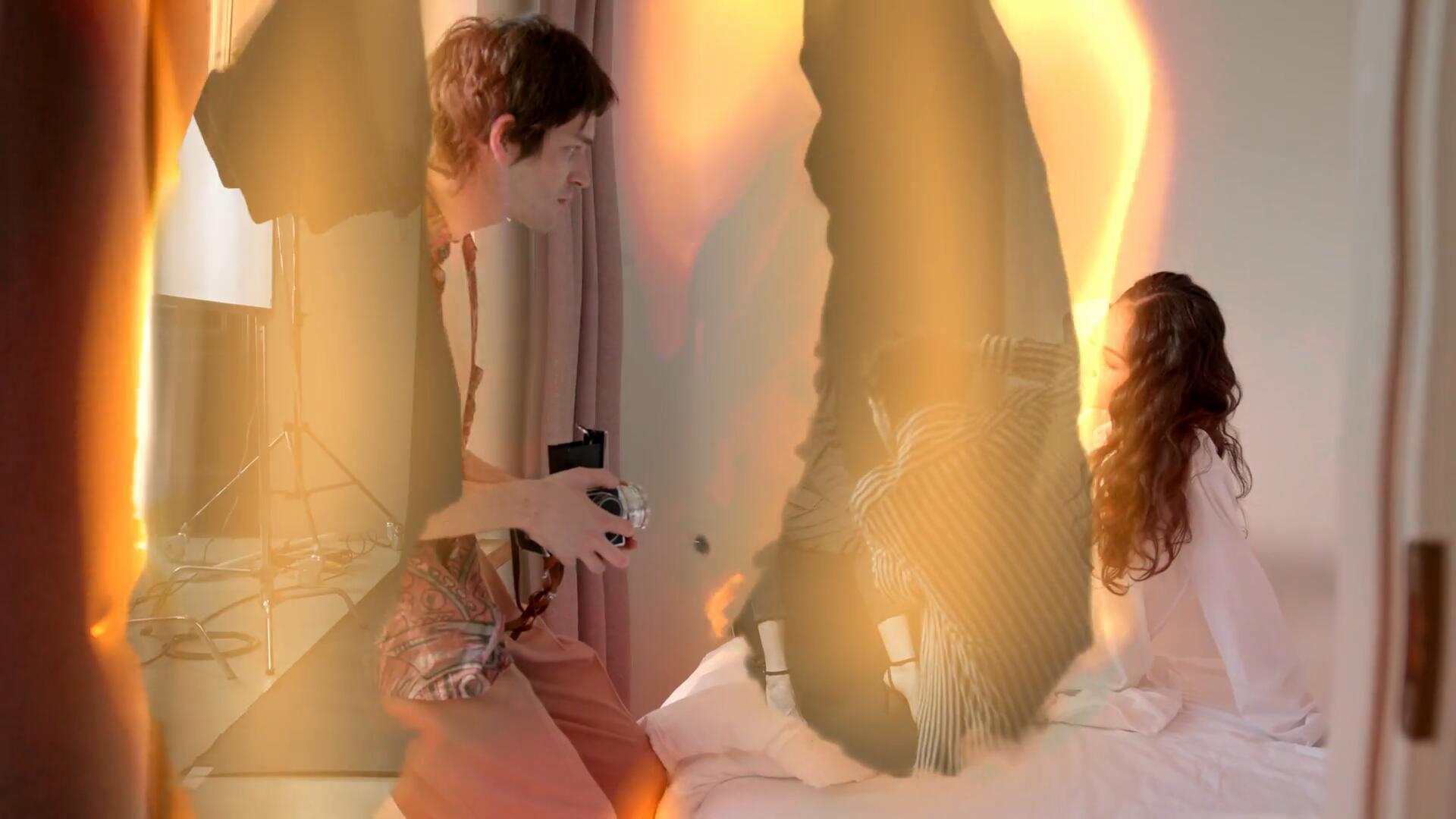 达芬奇模板：20个复古真实纸燃烧火焰火花刻录转场过渡 , sucaiwan.com