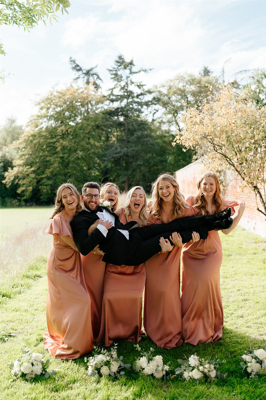 Cara Zagni - Editorial Presets 完美自然肤色婚礼人像摄影编辑LR调色预设 , 第12张-素材湾丨精选海外优质设计素材资源 Cara Zagni - Editorial Presets 完美自然肤色婚礼人像摄影编辑LR调色预设 , sucaiwan.com