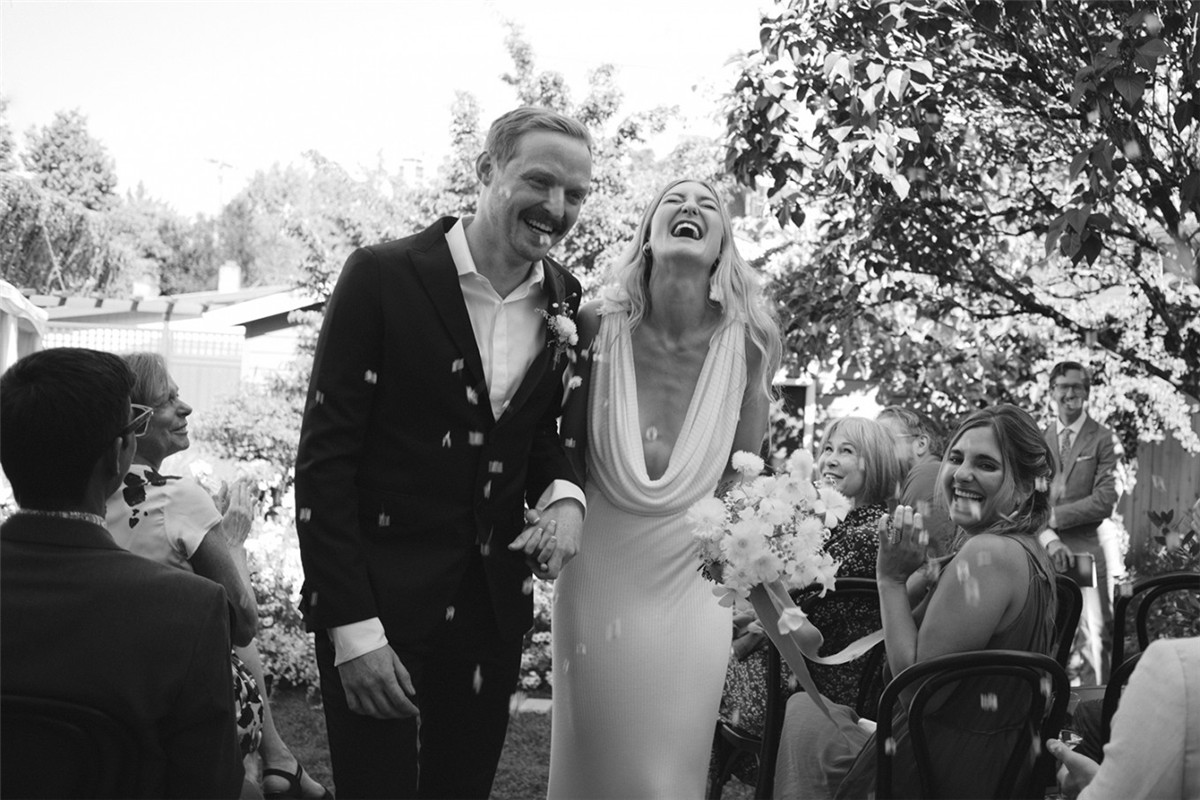 Dvlop Day to Day 怀旧氛围电影感婚礼人像摄影LR调色预设 , 第14张-素材湾丨精选海外优质设计素材资源 Dvlop Day to Day 怀旧氛围电影感婚礼人像摄影LR调色预设 , sucaiwan.com