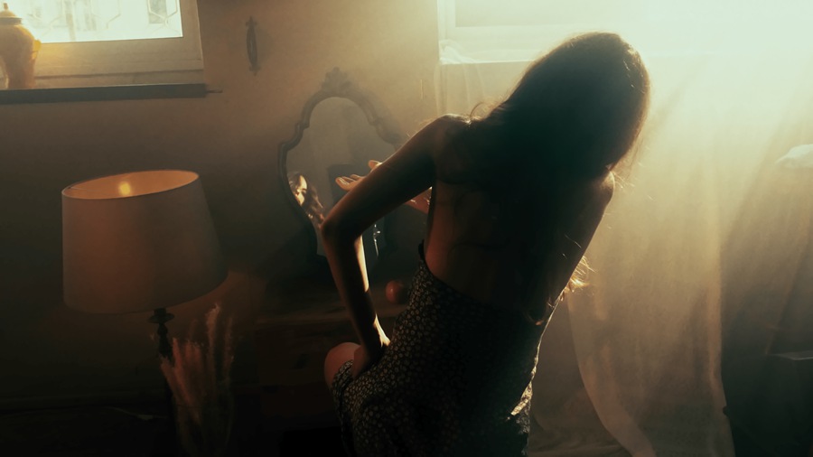 复古怀旧电影美学16mm胶片颗粒噪点纹理模拟视频叠加特效素材 CINEGRAMS – 16mm Film Grain 影视音频 sucaiwan.com