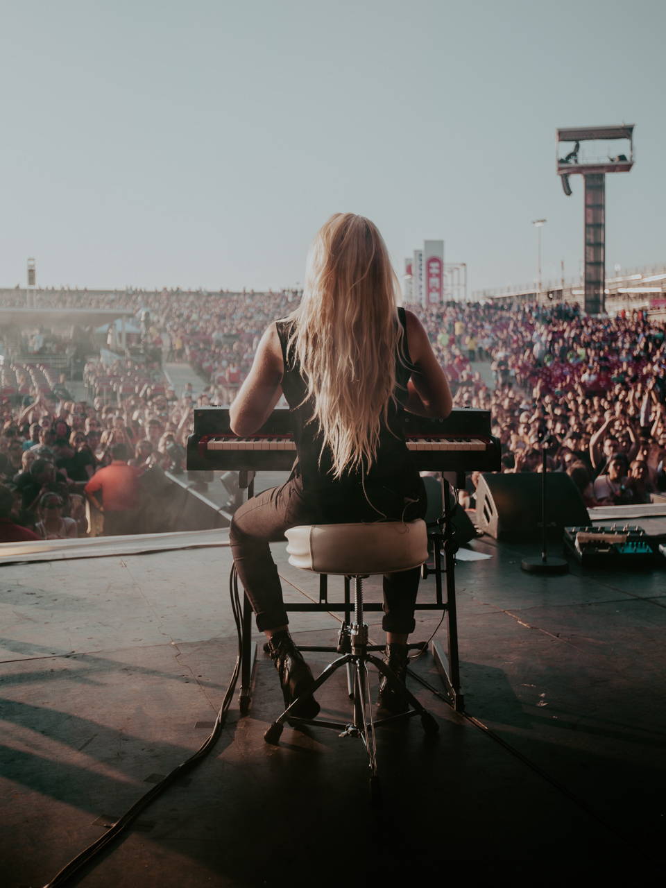 Matty Vogel 23个音乐演唱会夜店酒吧体育馆照片LR调色预设包 Legacy Presets 插件预设 第7张-素材湾丨精选海外优质设计素材资源 Matty Vogel 23个音乐演唱会夜店酒吧体育馆照片LR调色预设包 Legacy Presets 插件预设 sucaiwan.com