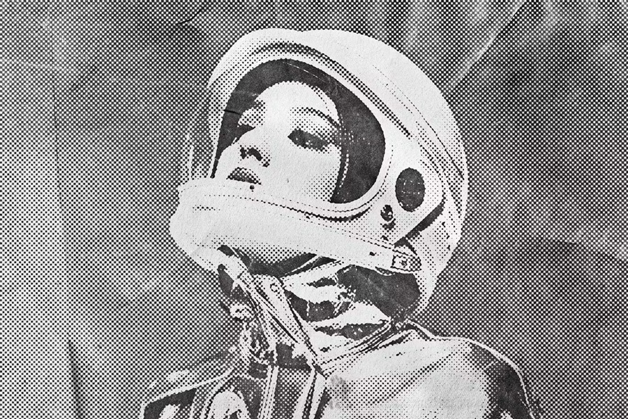 复古老式半色调褶皱照片效果PS修图特效滤镜插件样机模板 Crumpled Halftone Paper Photo Effect 插件预设 第3张-素材湾丨精选海外优质设计素材资源 复古老式半色调褶皱照片效果PS修图特效滤镜插件样机模板 Crumpled Halftone Paper Photo Effect 插件预设 sucaiwan.com