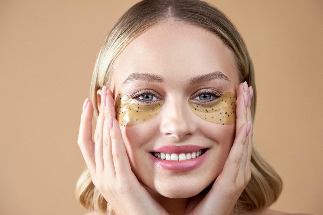 大师课程 女性化专业电商产品人物模特摄影后期修图视频教程 Crina Popescu – Fotografia de produs pe fundal alb & creativă 设计教程 第21张-素材湾丨精选海外优质设计素材资源 大师课程 女性化专业电商产品人物模特摄影后期修图视频教程 Crina Popescu – Fotografia de produs pe fundal alb & creativă 设计教程 sucaiwan.com