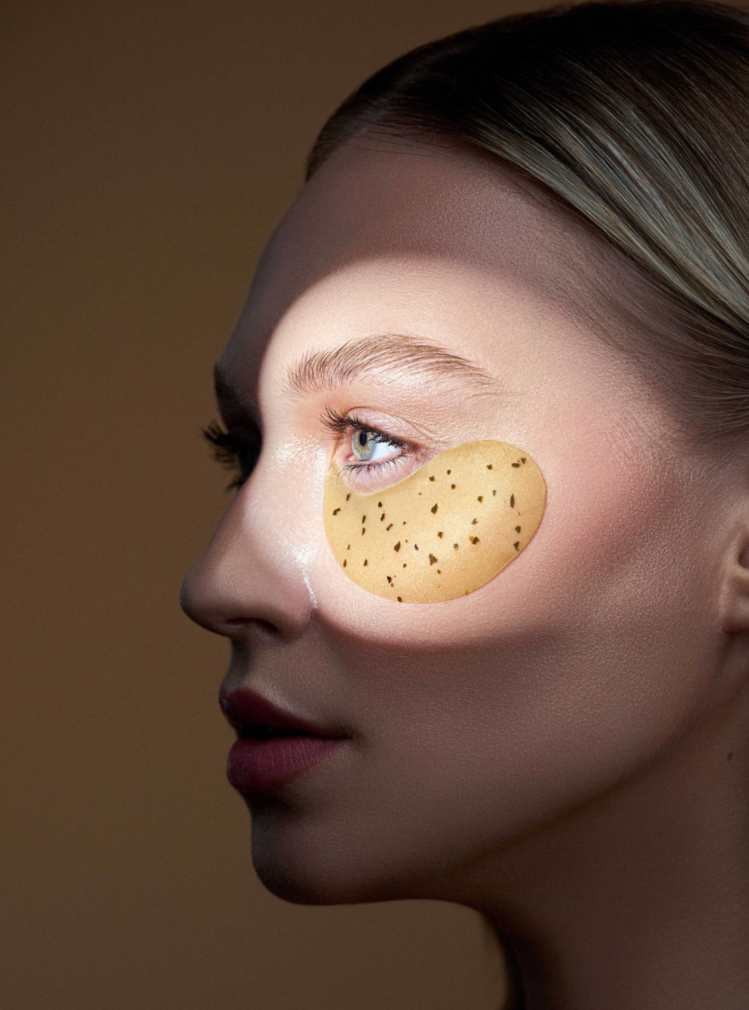 大师课程 女性化专业电商产品人物模特摄影后期修图视频教程 Crina Popescu – Fotografia de produs pe fundal alb & creativă 设计教程 第25张-素材湾丨精选海外优质设计素材资源 大师课程 女性化专业电商产品人物模特摄影后期修图视频教程 Crina Popescu – Fotografia de produs pe fundal alb & creativă 设计教程 sucaiwan.com