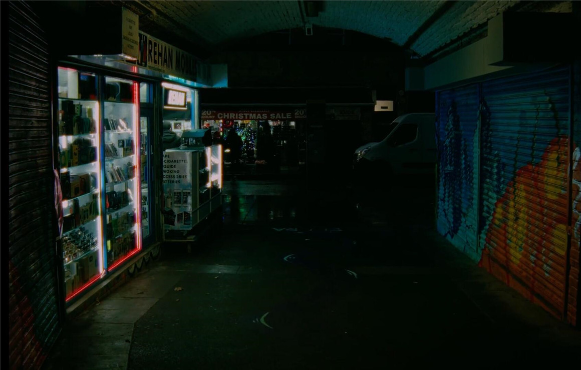 达芬奇Super16mm胶片模拟日光灯光光晕肤色晕影节点树 Keys Film Powergrade+Lut 插件预设 第5张-素材湾丨精选海外优质设计素材资源 达芬奇Super16mm胶片模拟日光灯光光晕肤色晕影节点树 Keys Film Powergrade+Lut 插件预设 sucaiwan.com