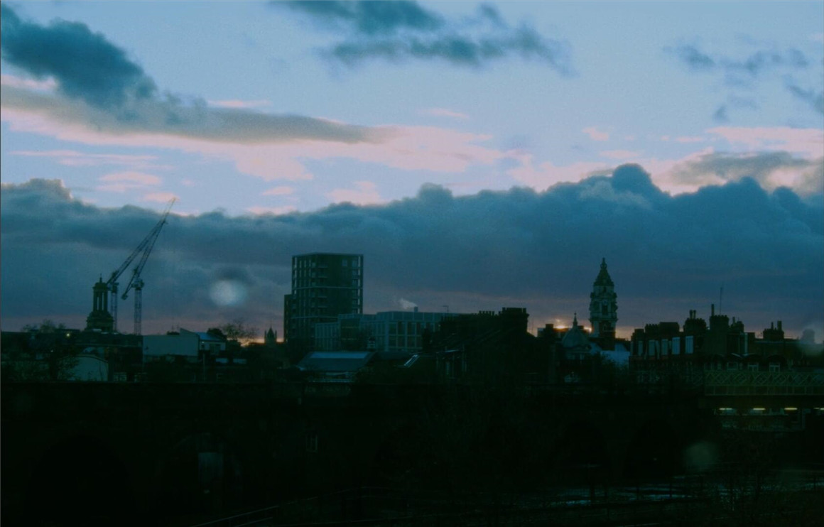 达芬奇Super16mm胶片模拟日光灯光光晕肤色晕影节点树 Keys Film Powergrade+Lut 插件预设 第10张-素材湾丨精选海外优质设计素材资源 达芬奇Super16mm胶片模拟日光灯光光晕肤色晕影节点树 Keys Film Powergrade+Lut 插件预设 sucaiwan.com