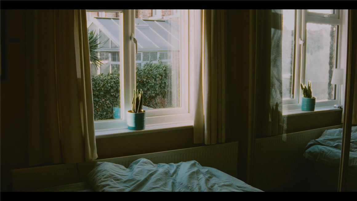 达芬奇Super16mm胶片模拟日光灯光光晕肤色晕影节点树 Keys Film Powergrade+Lut 插件预设 第12张-素材湾丨精选海外优质设计素材资源 达芬奇Super16mm胶片模拟日光灯光光晕肤色晕影节点树 Keys Film Powergrade+Lut 插件预设 sucaiwan.com