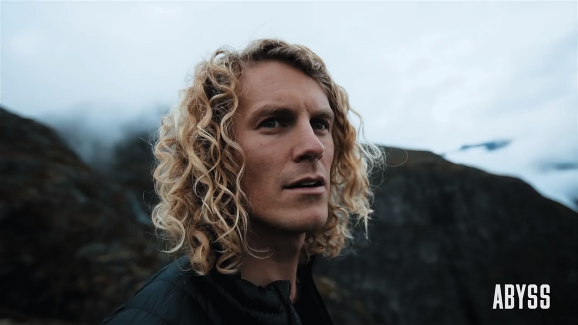 Matti Haapoja 油管网红专业级电影视频风景vlog旅拍LUT调色预设合集 CINE LUTS 1.0+2.0 插件预设 第19张-素材湾丨精选海外优质设计素材资源 Matti Haapoja 油管网红专业级电影视频风景vlog旅拍LUT调色预设合集 CINE LUTS 1.0+2.0 插件预设 sucaiwan.com