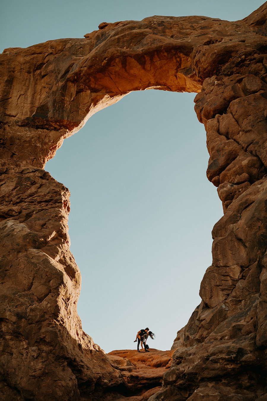 Meridian – LKO SIERRA PRESETS 复古怀旧温暖自然色彩人像摄影LR调色预设 插件预设 第27张-素材湾丨精选海外优质设计素材资源 Meridian – LKO SIERRA PRESETS 复古怀旧温暖自然色彩人像摄影LR调色预设 插件预设 sucaiwan.com